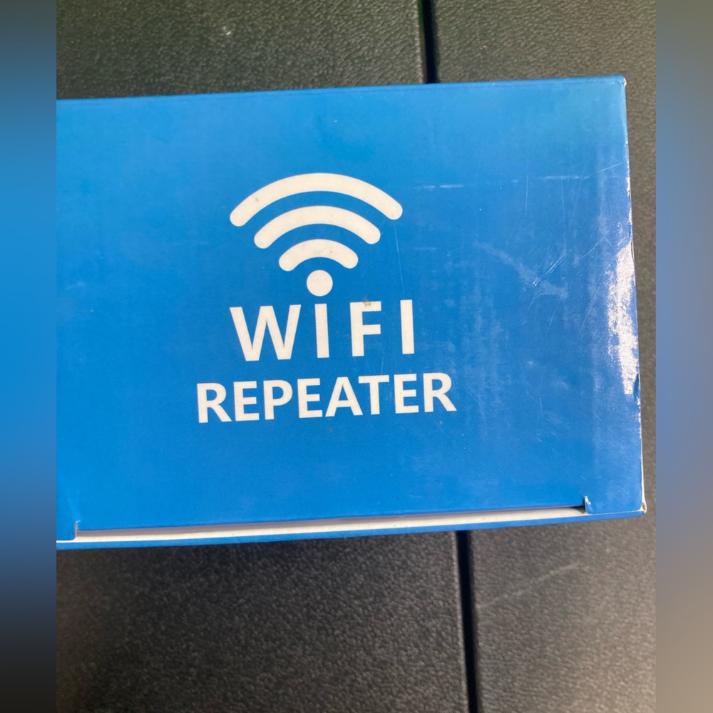 Blue WiFi Repeater